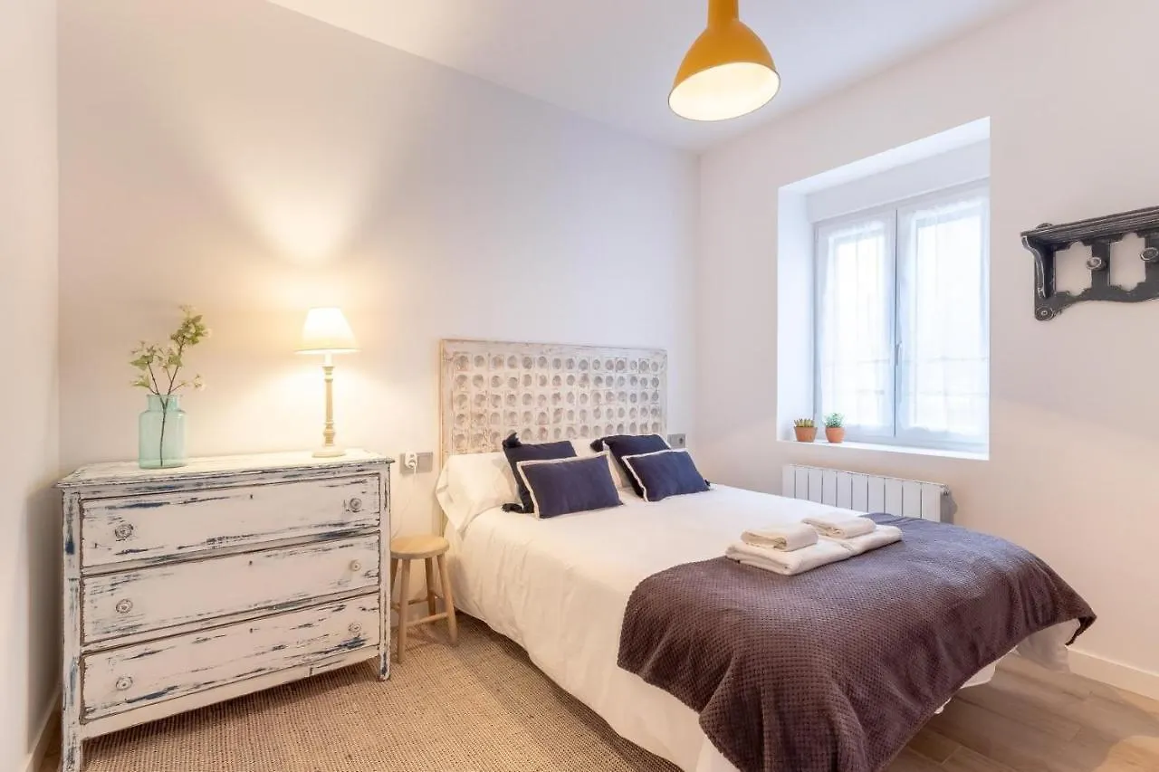 Apartamento Kuia En Gran Bilbao Con Terraza Y Vistas A Un Parque Basauri